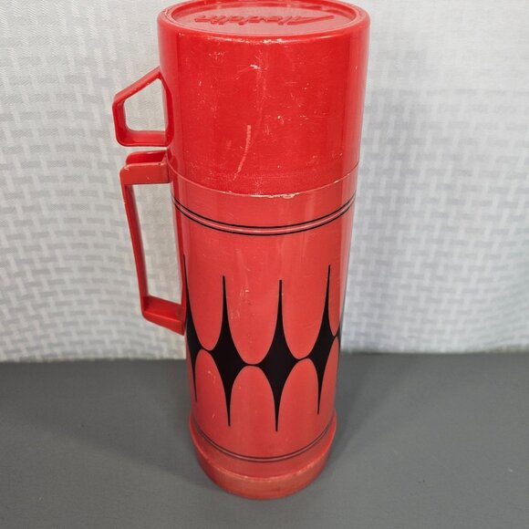 Vintage Aladdin Red Thermos With Black Pattern 1 Quart Plastic 1960s Retro Desig - Picture 5 of 7